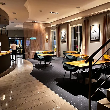 מלון Nowy Dwor *