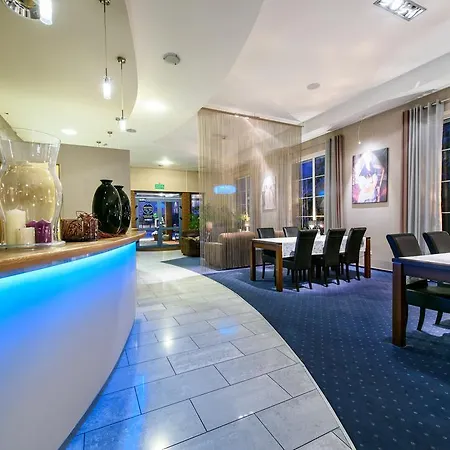Nowy Dwor Hotel