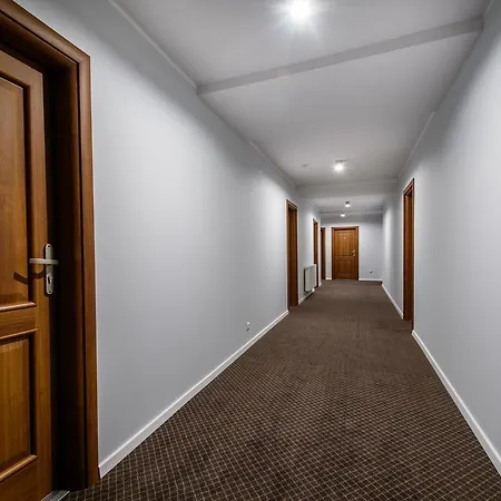Nowy Dwor Hotel