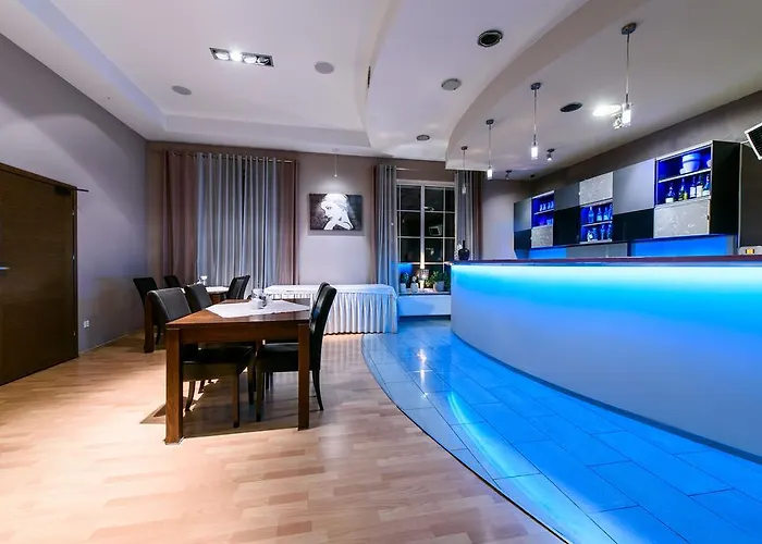 Nowy Dwor * Trzebnica