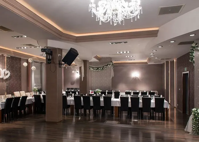 Nowy Dwor * טרזבניצה