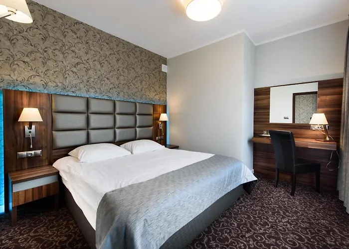 Nowy Dwor Hotel Trzebnica