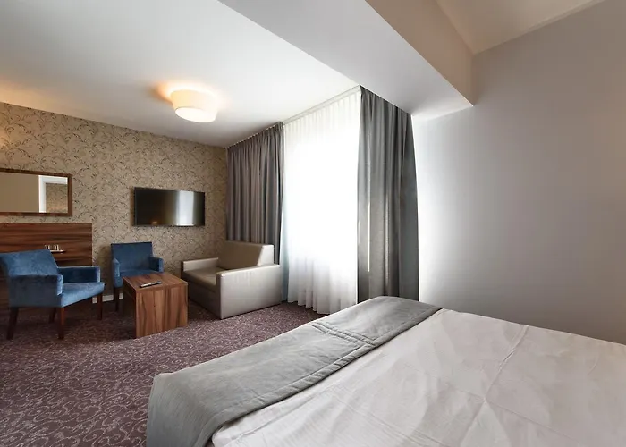 Nowy Dwor * טרזבניצה